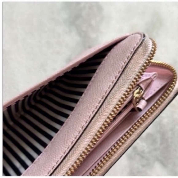 Kate Spade Blush Pink Wallet - Picture 6 of 8